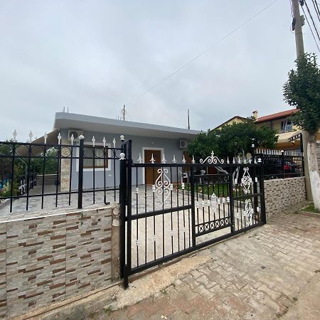 Eraldo Brahimi Apartaments Ksamil Exterior foto
